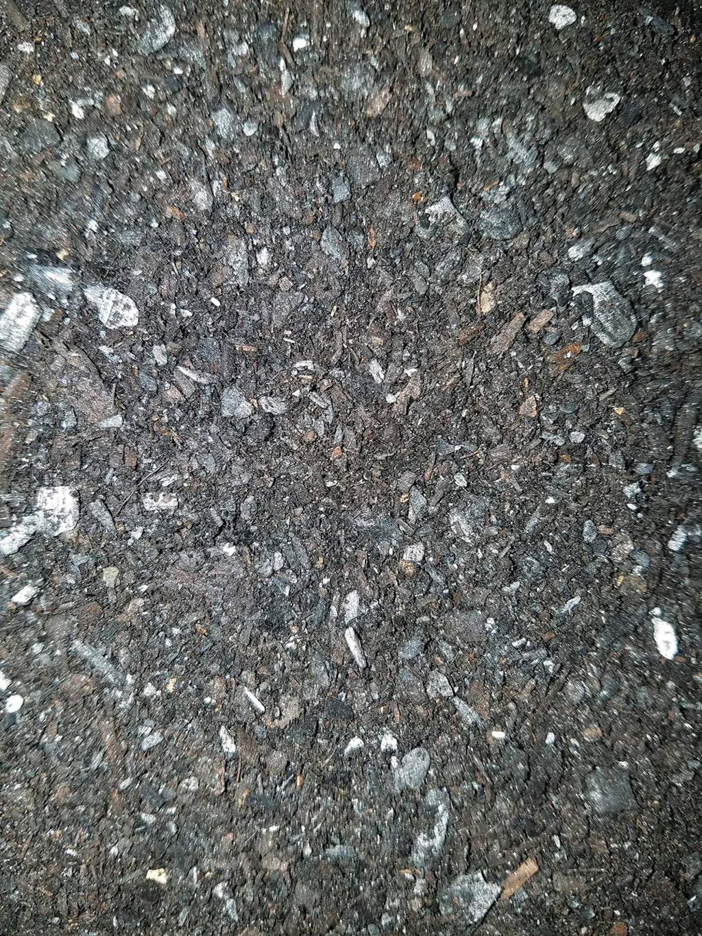 ORGANIC MECHANICS® Biochar Blend Soil Enhancement (1-0.4-1) COLLECTIVE
