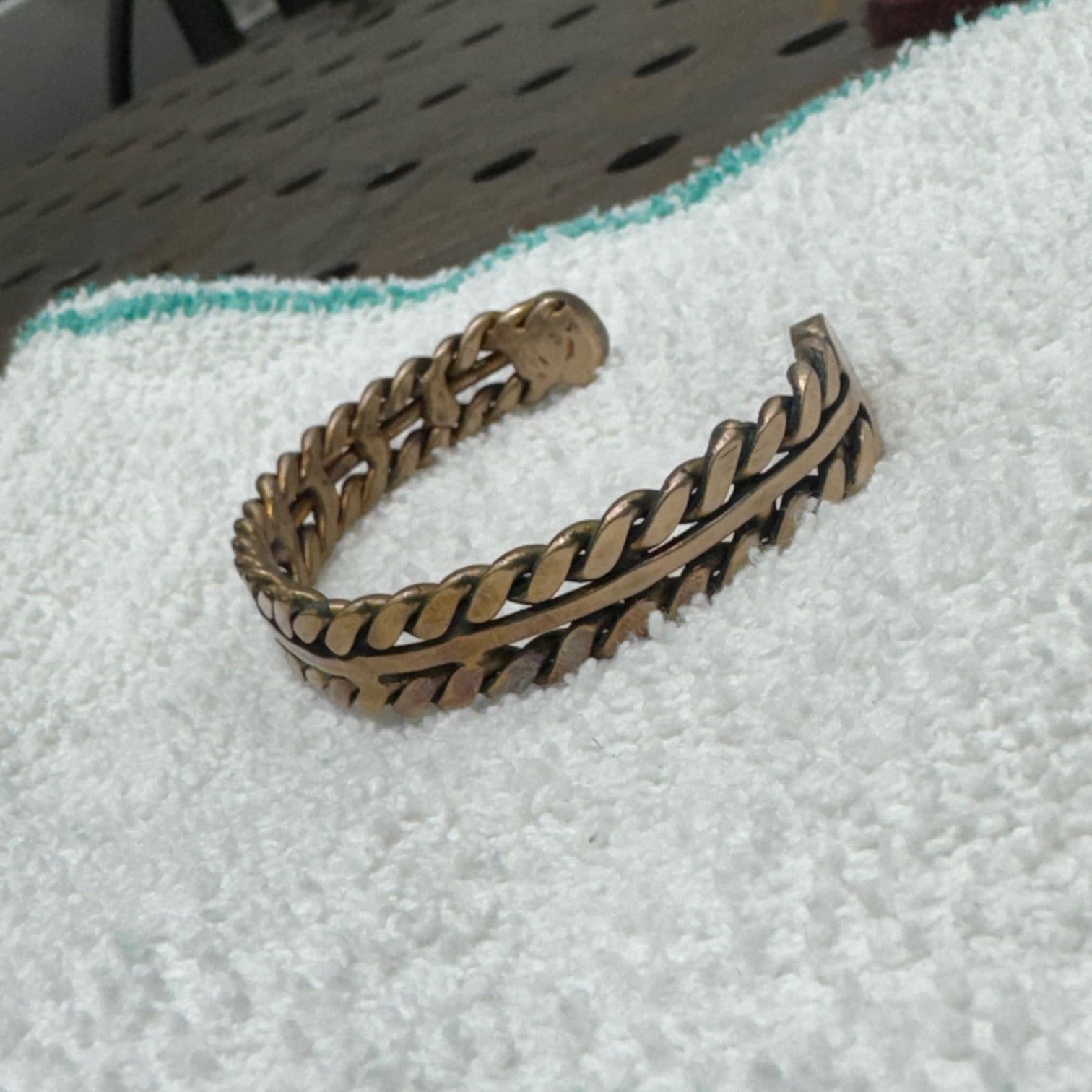 Ironleaf Cuff - Silicon Bronze